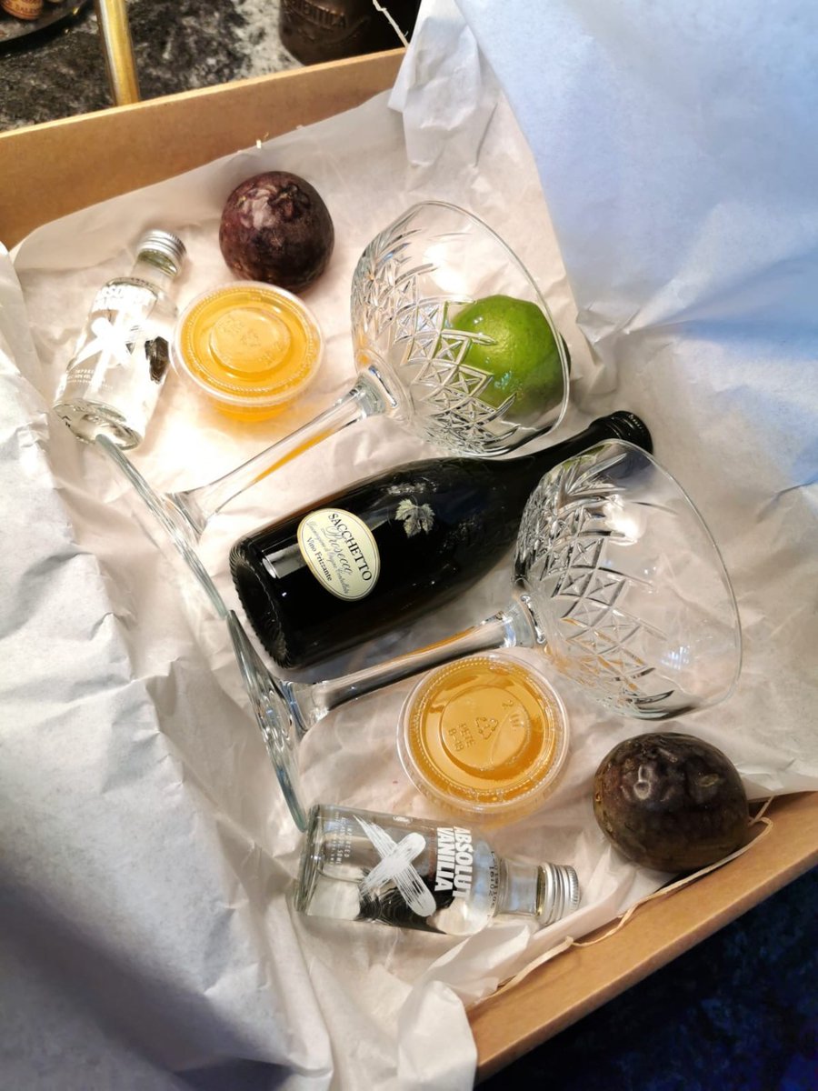 Thetaste_ie's tweet photo. 🍸Last chance to enter, winner announced tomorrow 🍸
RT with #TasteTuscanyatHome to Win the Ultimate Party Night at Home, Cocktails for you and 5 friends from Tuscany Bistro🍸🍹 https://t.co/GUSN1dY5k7 https://t.co/HMHQlNfvxL https://t.co/OtjkqHQxAA