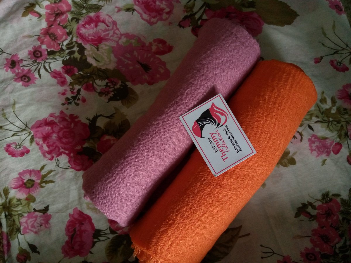 themicollection's tweet photo. Name: Crinkle scarf
Material: Cotton
Price: N1500
Status: Available for immediate pick-up and delivery 🔥 
Send us a DM or click the link in bio to order✨
_____________________________________

#themmycollections #shopfromus #islam #queens #chiffonscarf # https://t.co/DbKnV3ZqCc