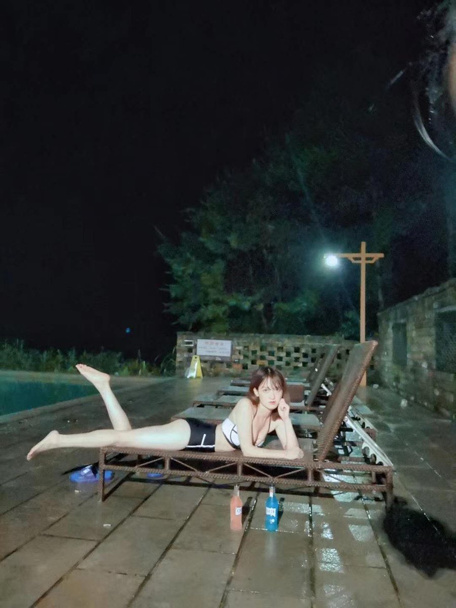 以前被打屁股会哭，现在被打屁股会湿
这就是所谓的成长吧～
@K_Bonnieeeee https://t.co/CjG9jtMOOA
