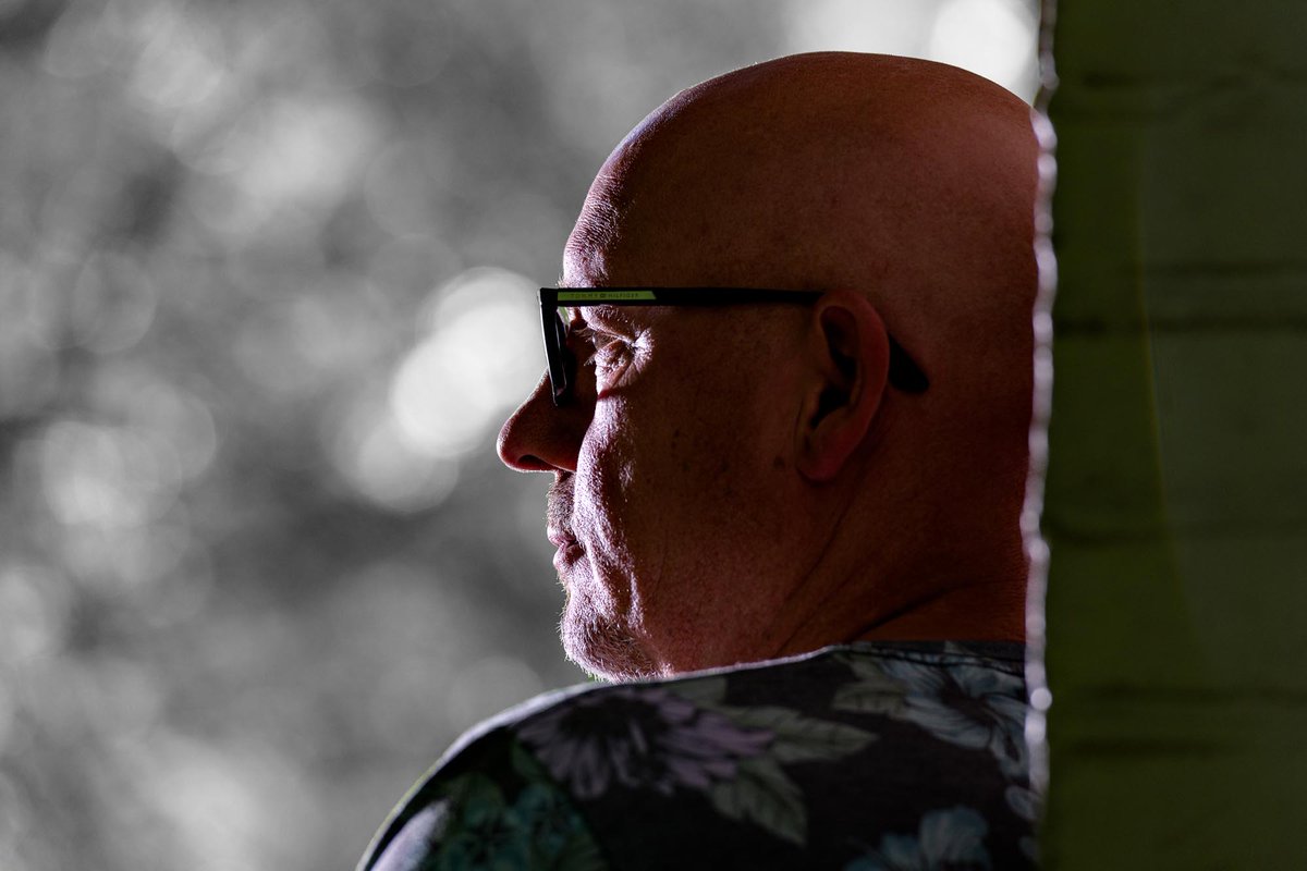 mensendendolder's tweet photo. ‘Den Dolder was tussen 1995 en 2007 mijn werkplek en sinds 2018 werk ik hier opnieuw,’ vertelt muziektherapeut Arjan Herstel. ‘Ik woon hier niet, maar kom altijd met plezier hiernaartoe’, maar: ‘er is veel veranderd.’ Lees Arjans verhaal: https://t.co/jH4sYCc1ov
foto: @boasphoto https://t.co/aTWx0WdJGZ