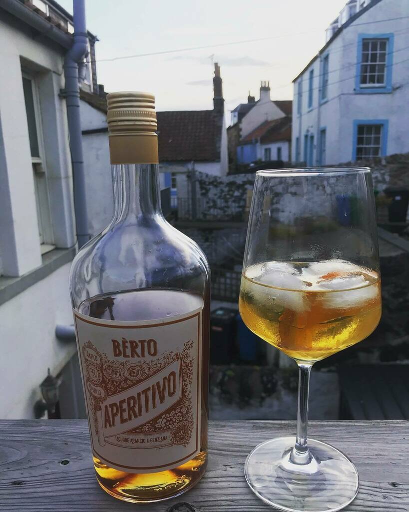 My first taste of this last night, and I’m hooked. So much more refined than aperol. More citrus bite, lovely herbal notes and a butteriness on the finish. Already a house favourite. 

#berto #aperitivo <a href="/astrumwines/">Astrum Wine Cellars</a> instagr.am/p/CC5pDurpLE7/