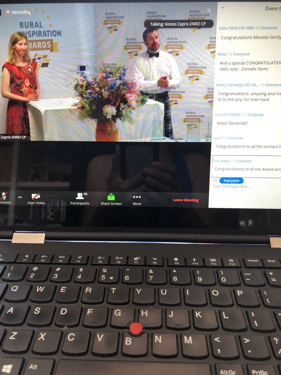 nwplatteland's tweet photo. Euforie voor Tom Bade van het Nederlandse POP3-project Brickz: natural soil improver. Brickz won de Rural Inspiration Award 2020 in de categorie Bio-economie!  https://t.co/mYBWYMimkh  #POP3 #ENRD #brickz https://t.co/BzeoqJhPpi