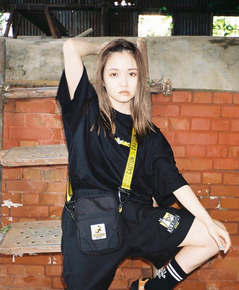 佐藤ノア着用！M Xlarge FR2 スウェット クルーネック 彼女 ギフト FR2 - 佐藤ノア着用！M Xlarge FR2 スウェット クルーネック 彼女