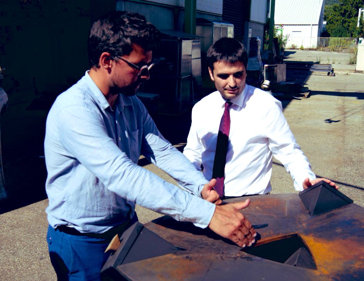 JCColasRoy's tweet image. Visite de l’entreprise iséroise @Finoptim qui développe des cheminées à foyers ouverts ultra-performantes permettant d’améliorer le rendement de chauffe et de réduire les émissions polluantes de près de 80%. 🇫🇷

La pollution de l’air est un enjeu majeur de santé environnementale.