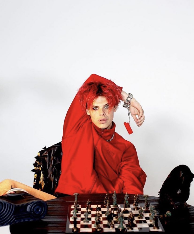 devilsvalentine's tweet photo. GOOD MORNING YUNGBLUD STANS HOW WE FEELIN BOUT THESE PHOTOS https://t.co/bEu6JCGR6r