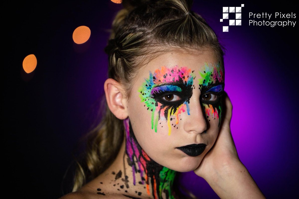 PrettyPixelsKY's tweet photo. Love when we get to work on these creative shoots. #painted #neonmakeup  #photography #kyphotog https://t.co/nRX8L7gHzQ