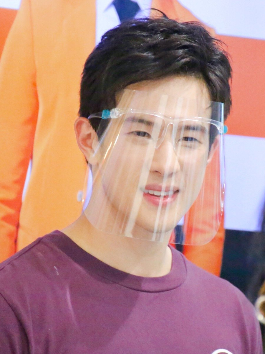 agcha7991's tweet photo. อะไร อะไร ห๊า!!... 55555555 ขี่เม้าท์อ่ะ #เจมส์มาร์ #jamesma https://t.co/UGEg9QHoKk