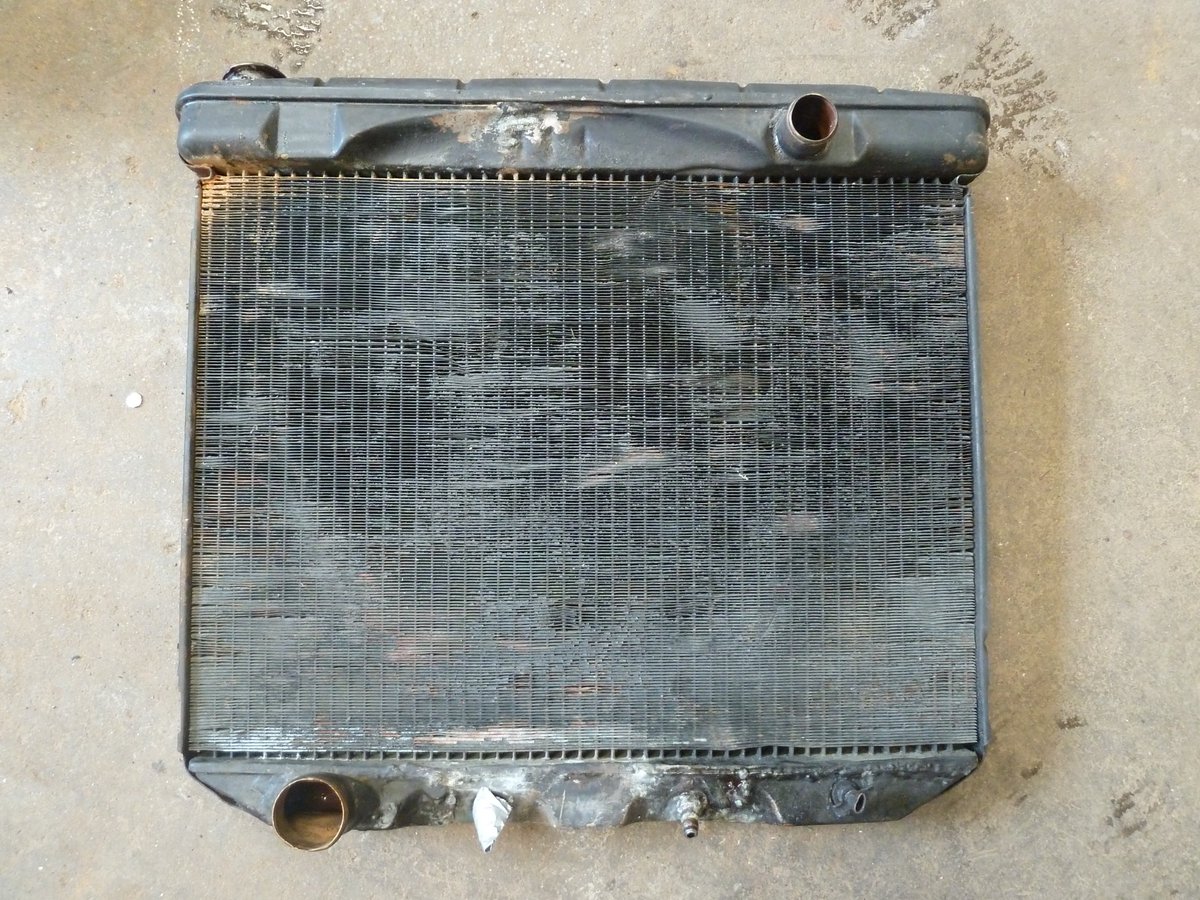 ExeterRadiator's tweet image. A 1959 Ford Fairlane Radiator needing a bit of TLC from our customer in North Devon.  #1959vehicle #fordfairlaneradiator #newcore