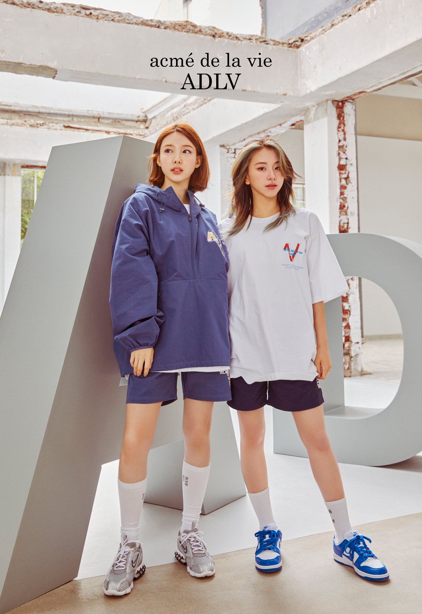 Oreo ミナチェヨン拍子 もっと遊んでる服だったり シンプルじゃない服しか俺には似合わないってプロに言われたから これきれない Twice ナチェン ナヨン チェヨン コラボ 服 ファッション 服好きと繋がりたい お洒落好きな人と繋がりたい
