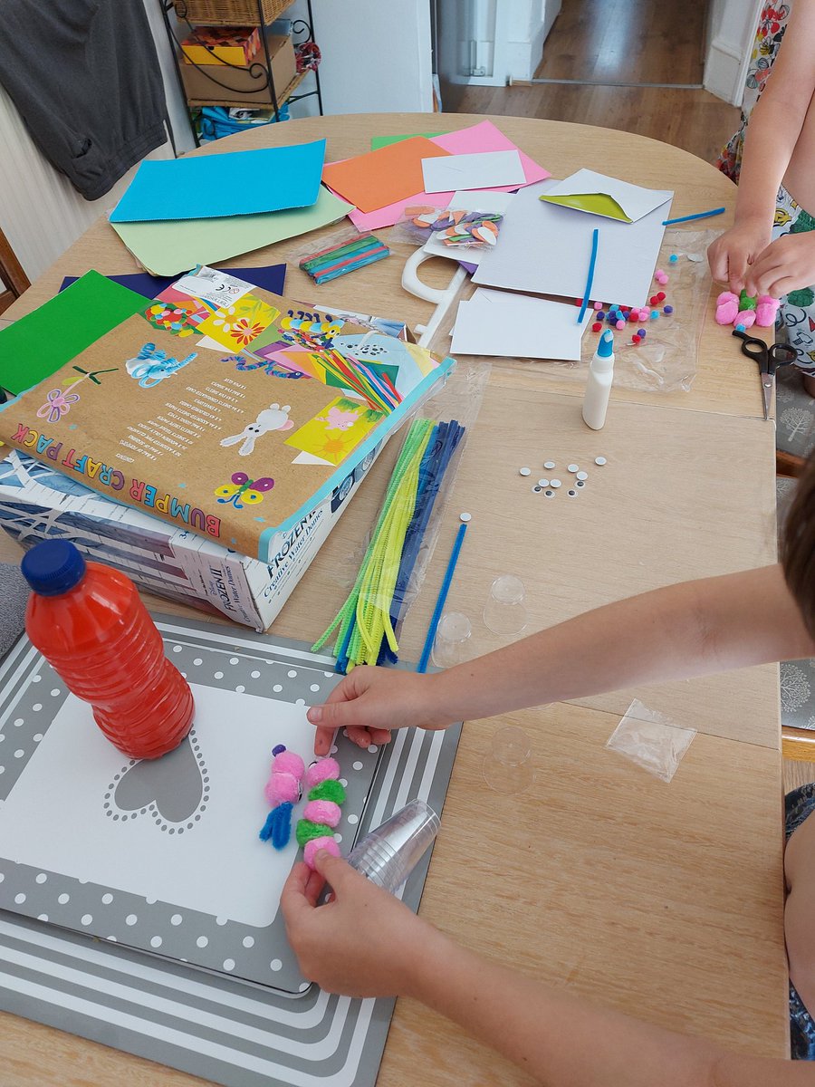 Phoebe And Bobby tweet media