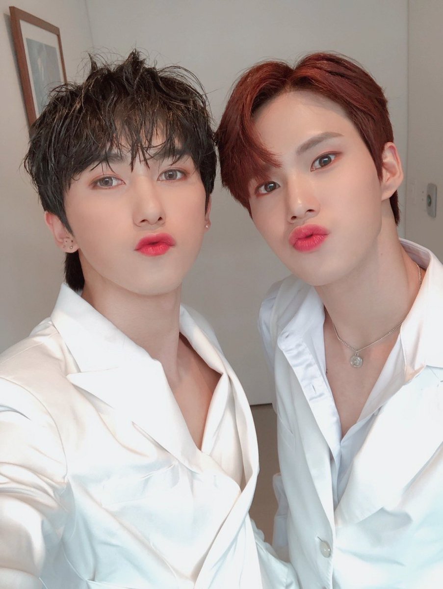 TARGET7_K's tweet image. #로이 여러분 안녕!!🙋‍♂️✨
워니여러분 덕분에 주말 너무 행복했고 재밌었어요~!🥺 우리 기다려줘서 진짜 고마워요😂💕
더 재밌고 새로운 모습 보여드릴테니 또 이번 주말에 만나요! ㅋㅋㅋ🤣

#타겟 #현