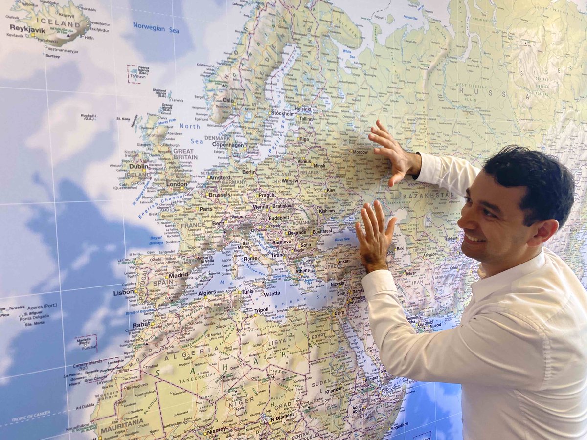 AMS_IX's tweet photo. Check out the latest blog by Emrah! 7 reasons why networks from Eastern Europe and Eurasia should connect to AMS-IX #interconnection #peering #networking https://t.co/OFPA2JaWpQ https://t.co/pO8TGNmPQH