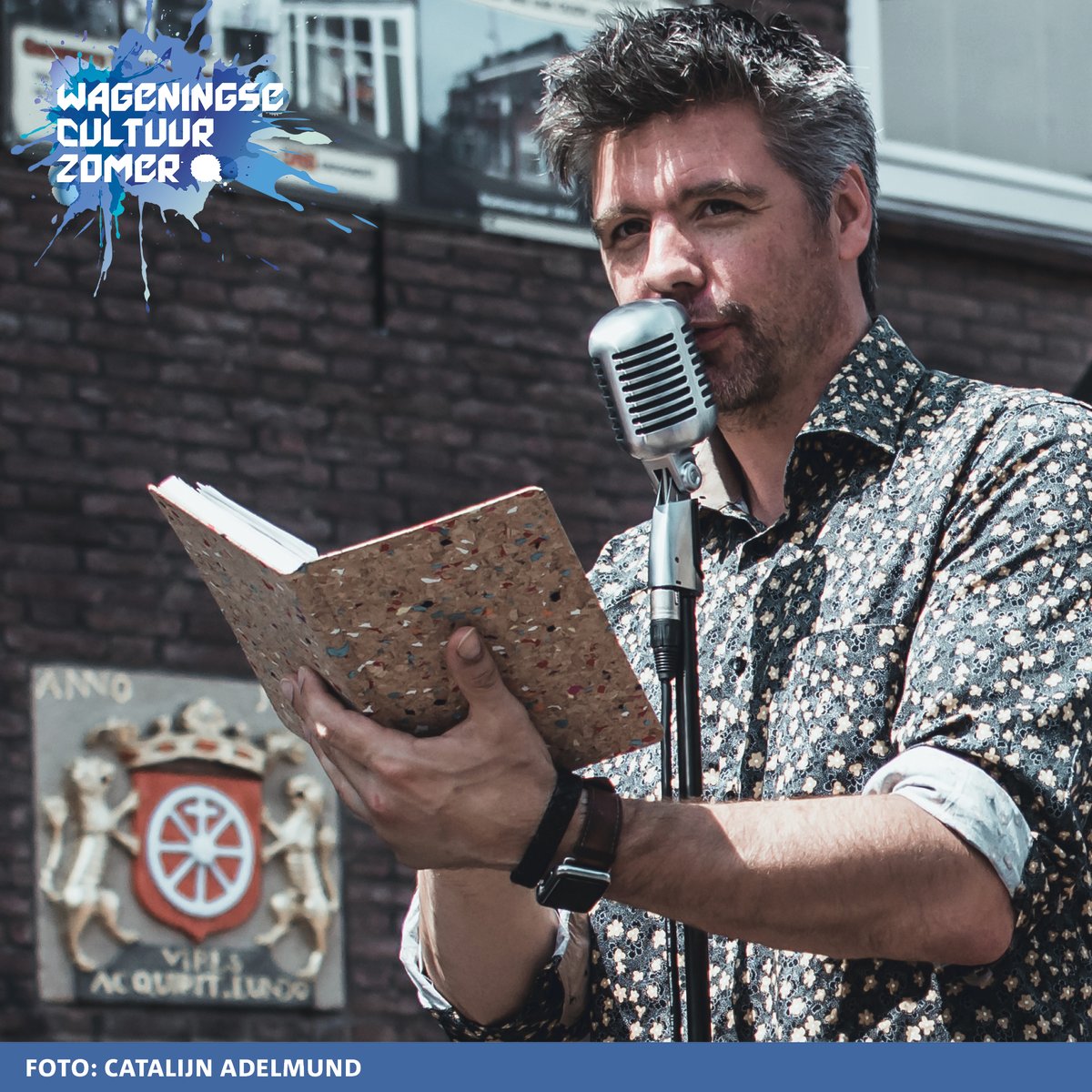 Afgelopen zaterdag was de Dodge Dichter Martijn Adelmund aan de beurt. Aanstaande zaterdag 25 juli staat Laurens van der Zee in zijn eigen laadbak te dichten. Hij begint om 11.00 uur tegenover de bblthk. Bekijk het volledige programma op uitinwageningen.nl