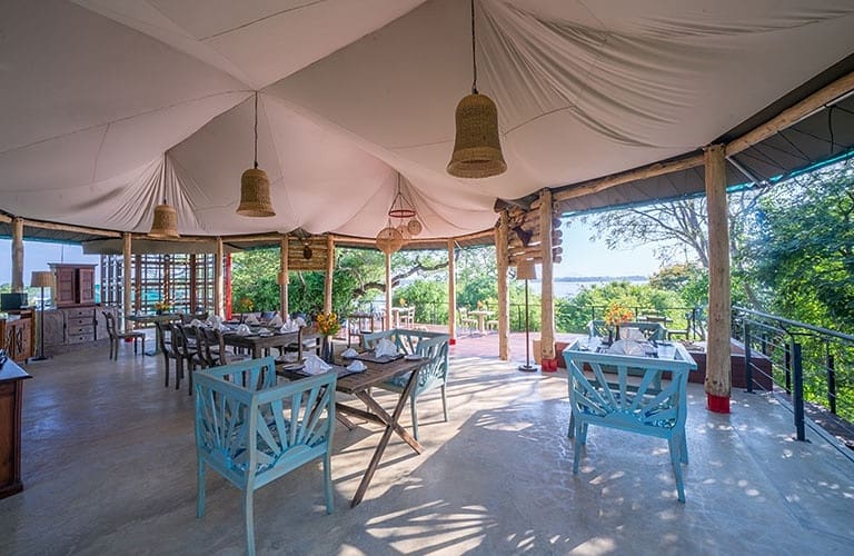 tropical_ceylon's tweet photo. #flamebackecolodge is situated on the banks of the evergreen #weerawilalake, the eco kissed charming lodges draw their inspiration from the intimate mosaic of the picturesque #MotherNature
 #yala #ecolodge #ecotourism #villagetourism #lovenature #connectwithnature #livewithnature https://t.co/7IhnhfPQwH