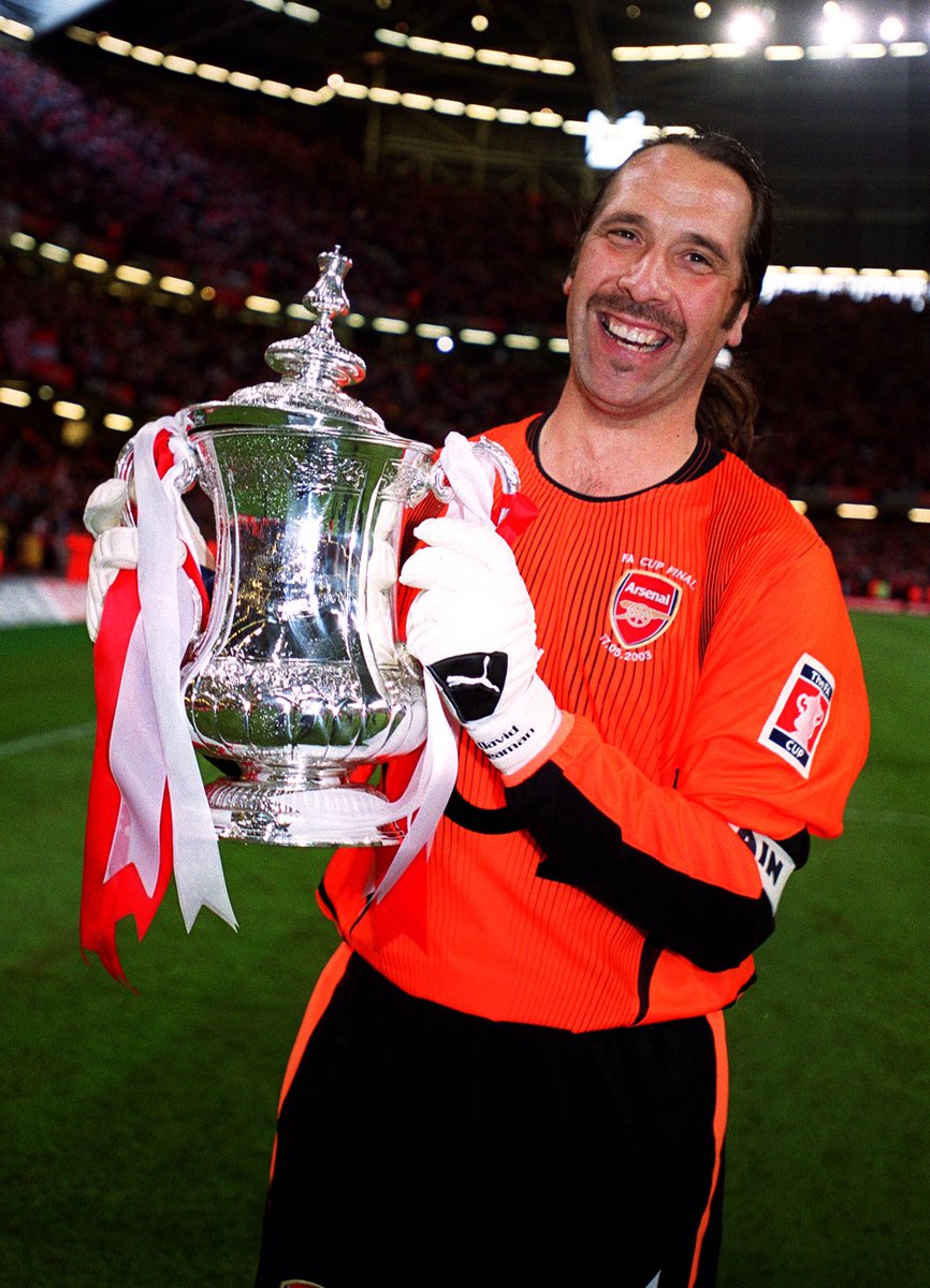 AFCCommunity's tweet photo. Last chance for kids to ask a question to this @Arsenal legend!
Simply complete this short #AFCHomeLearning task and βSafe Handsβ David Seaman will be answering the best ones soon π
π https://t.co/2oYX3eN1Lf
Questions need to be in by 12:00 tomorrow π https://t.co/X3TPrbRoZt