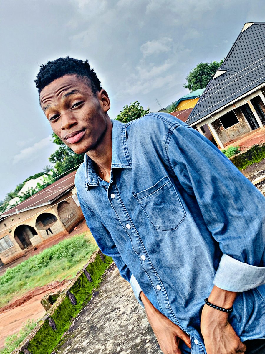 eh_hikz's tweet photo. Hey guys am so excited to finally join y'al on tweeter so follow met $ turn onnotification for more fun
@_Taaooma @sydney_talker @gen_tuu @Okiki_Dft @for_2une @vanjosh_
@BRODASHAGGING1 @laughpills @mrmacaroni @tegvoc
#Savage #retweet #Tweet #bbnaija2020 #Trending #davidoo https://t.co/DRbuDin8vF