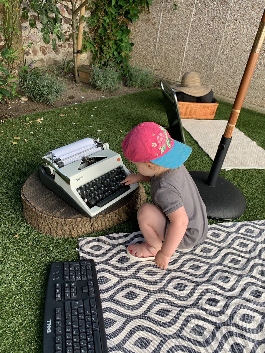 Exploring the typewriter #EYMatters #TeamEarlyChildhood #EYTwittertagteam #homebasedchildcare #childcarechampions #eyfs #outdoorlearning #outdoorplay #authenticresources