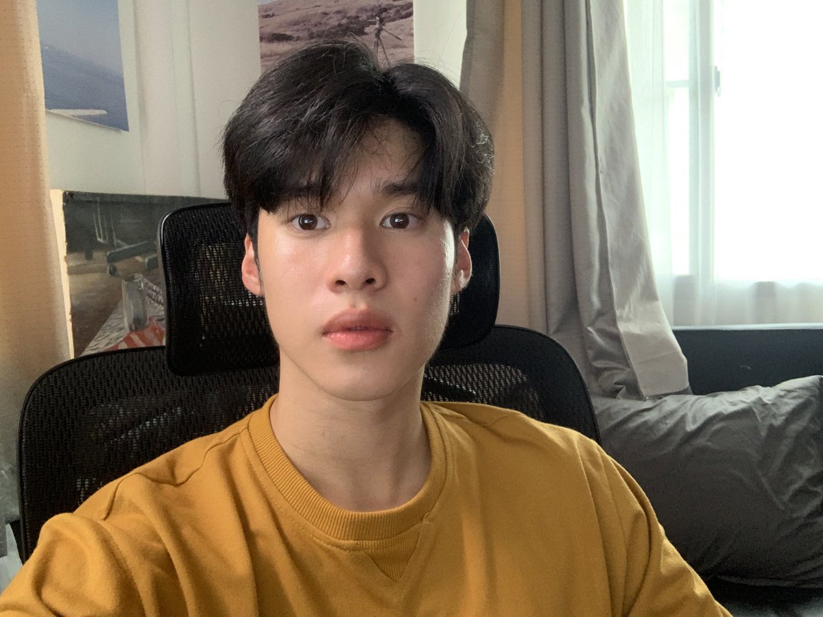 icelaboooo's tweet photo. hope u like it🧡 @peakpeemapol https://t.co/aGSvOmA3fS