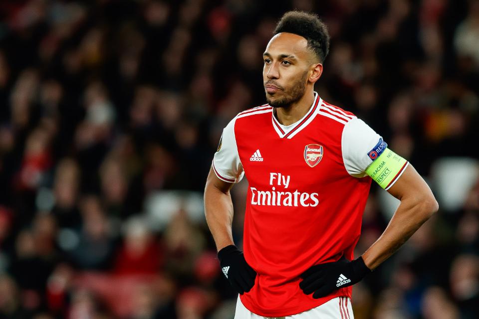 BarcaUniversal's tweet photo. 📰 — Pierre-Emerick Aubameyang refuses to renew his contract with Arsenal, hoping to receive an offer from Barcelona. [md] https://t.co/SCblas3hRg