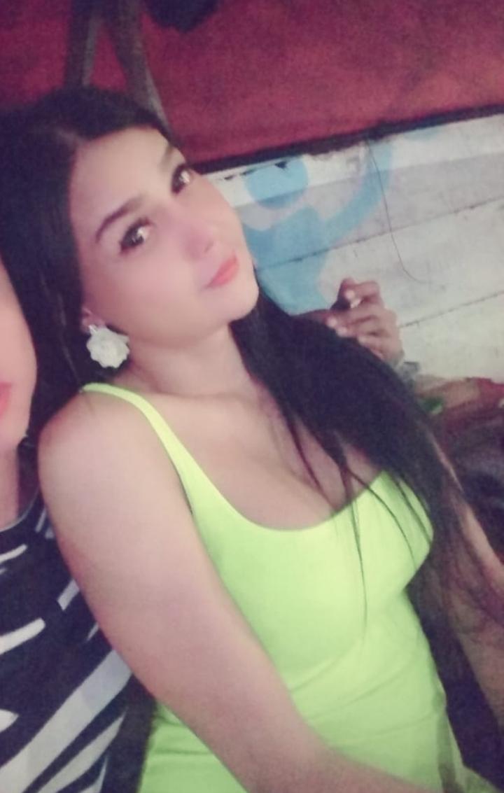 Auralaura17's tweet photo. Hujan hujan  deras yu hangattt vcs dp open beo lasung aja https://t.co/yZnb4k8RNB