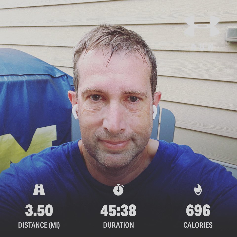 AndyGoBlue23's tweet photo. Turtle 🐢 speed in full effect this morning. 5 min walk warm up then interval run/walk the rest of the way. 3 min jog then 1 min walk. Not as fast as Mark @GoBlueMO but getting there 🤣 #NoDaysOff #DisciplineNotMotivation #WeightLossJourney https://t.co/7hT5eZj6Km