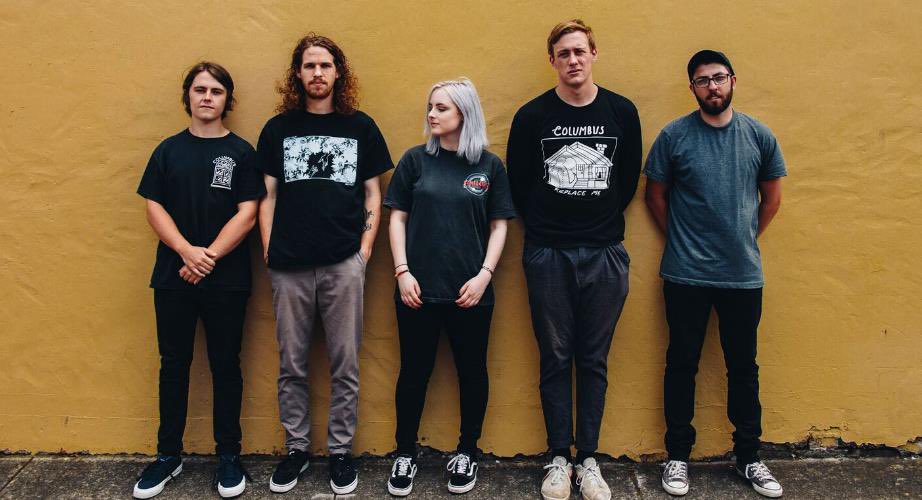 ~EAT YOUR HEART OUT~From Newcastle, Australia