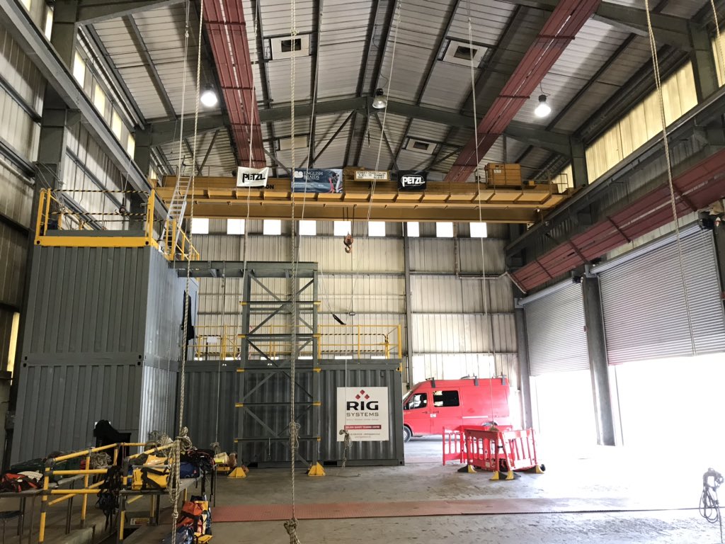 Day 1/2 of the SWAH operator course with <a href="/RIG_Systems/">RIG Systems</a> at Meldon in Devon for our specialist Paramedics and EMTs. More photos tomorrow. #teamMMC