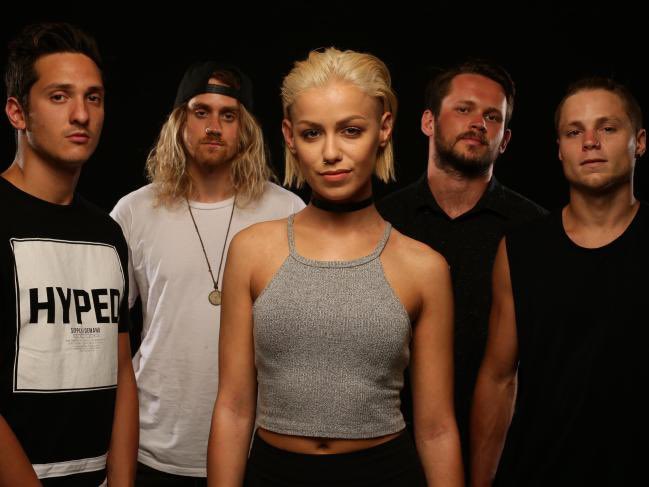 ~TONIGHT ALIVE~From Sydney, Australia