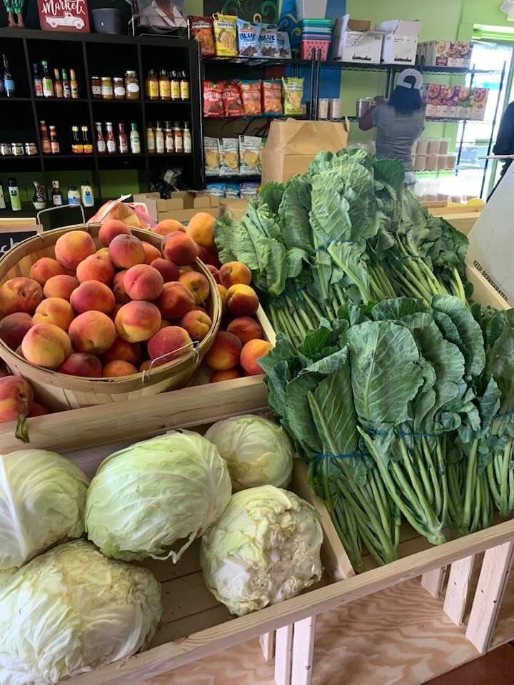 blackownedsc's tweet photo. Columbia’s First Black Owned food hub. 

Axiom Farms Cooperatives is answering the call to supply the community with fresh local and regionally grown foods. 
Support Black Farmers and local businesses who appreciate you.

4622 North Main Street
Columbia, SC 29203

WED-SAT 11-7pm https://t.co/uXZz2RXLsT