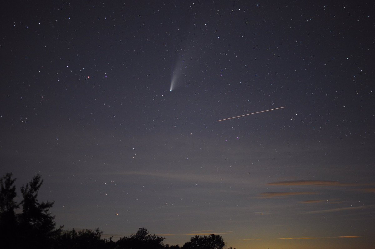 Last night I watched <a href="/Space_Station/">International Space Station</a> fly past <a href="/c2020f3/">Comet NEOWISE</a> NEOWISE twice. #Astrophotography #SpotTheStation #comet