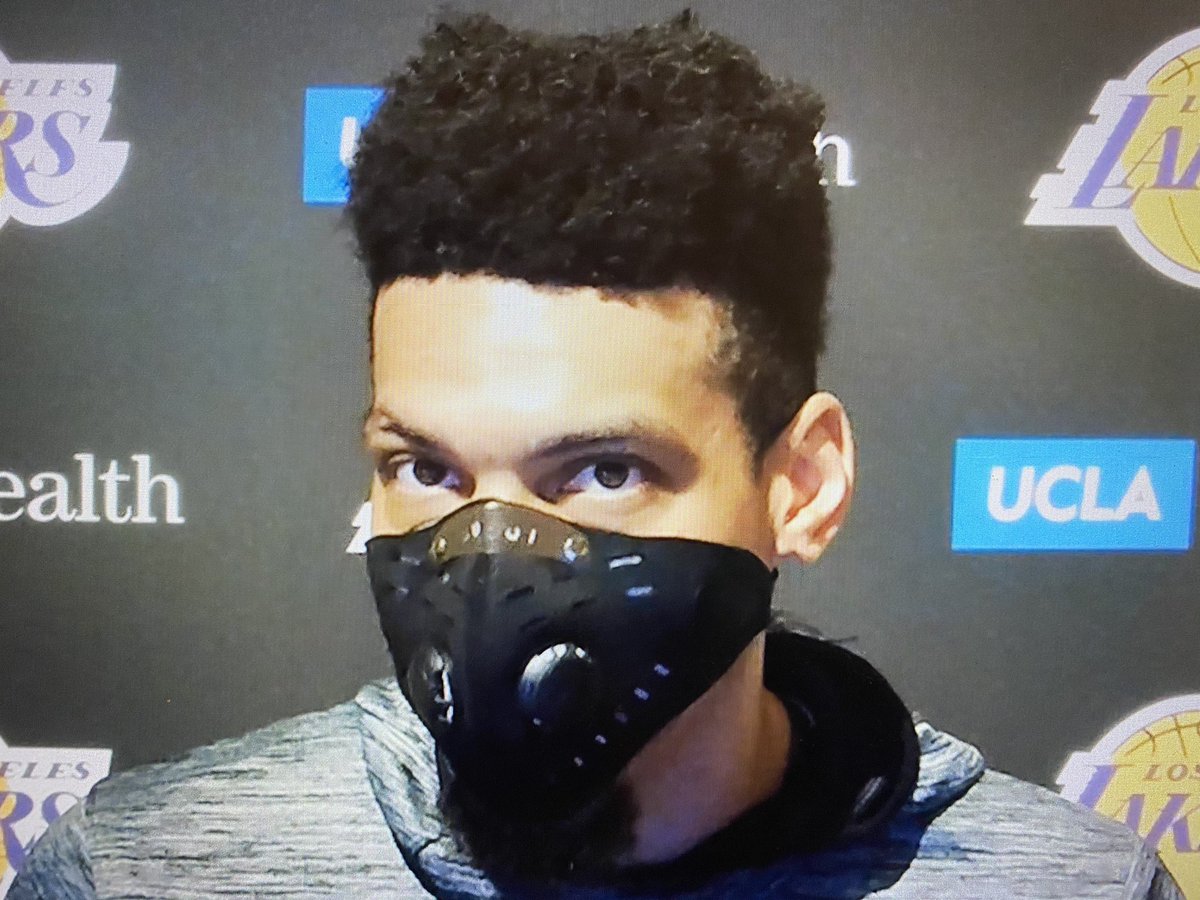 Dave Mcmenamin On Twitter Danny Green Had On Quite The Intricate Mask For Tuesday S Media Availability