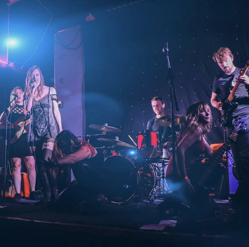 ~DOLL PARTS~From San Francisco, CA(suggested by  @TheOneTwo7s- bassists and songwriter in the band!!)