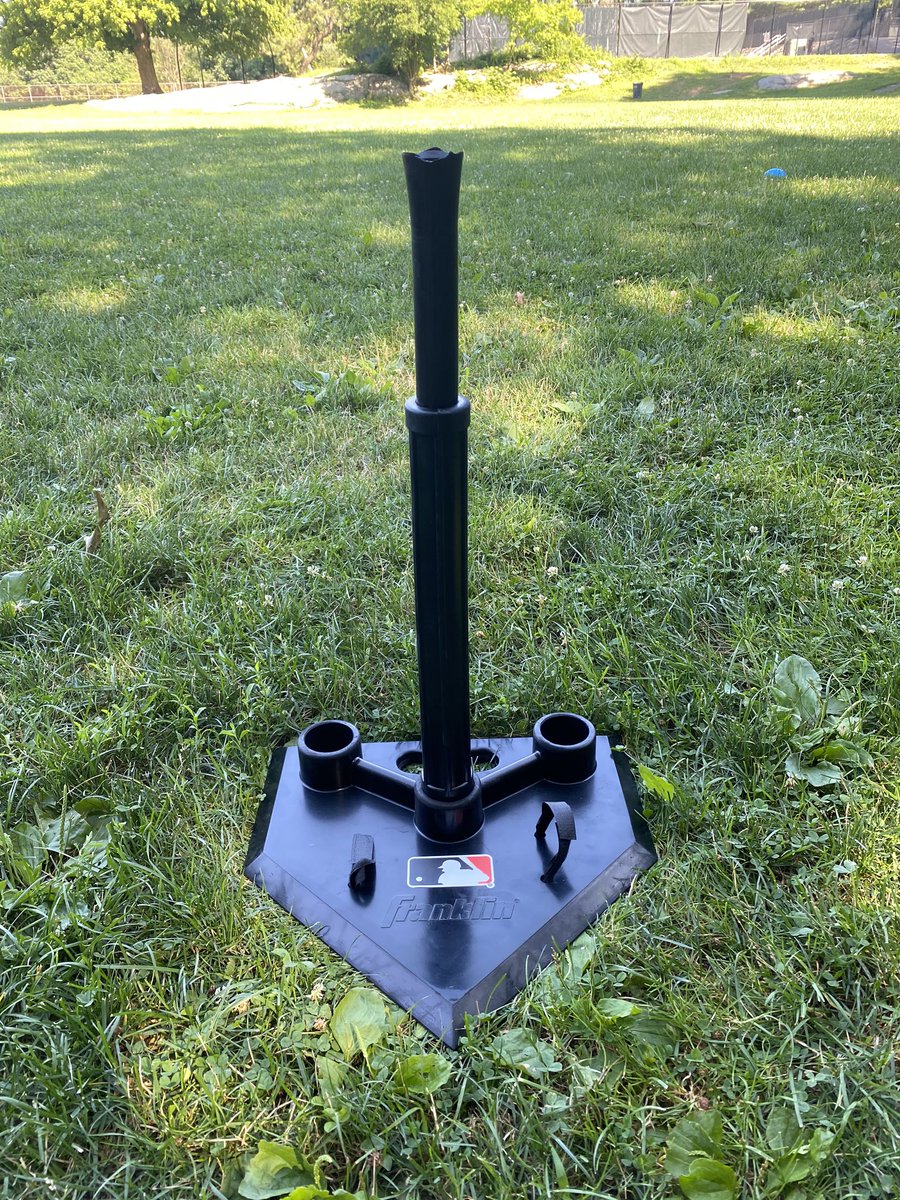 EdgemontDayCamp's tweet photo. A dream does not become reality through magic; it takes sweat, determination, and hard work! #tuesdayvibes #laxclinic #baseball #softball #forloveofthegame https://t.co/k3nJI3yfI2