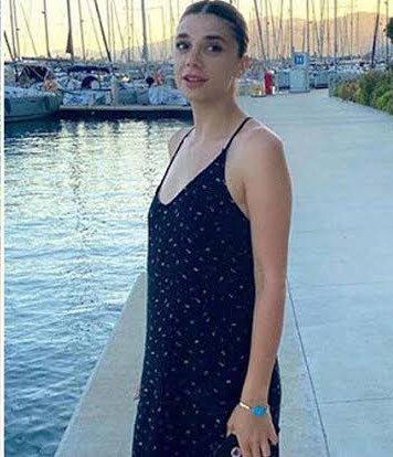 Pınar için adalet istiyoruz şerefsizin biri çıkıp pişmanım deyince kurtulmasın nice özgecanlar,Münevverler, Pınarlar mahvolmasın kadın cinayetlerine dur de #pinargultekin