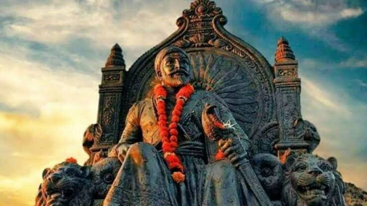 Now just imagine: What would’ve happened ‘IF’  #Chhatrapati Shivaji Maharaj wouldn’t have existed?Even though this is a hypothetical question, it terrifies me to even imagine its horrors.1. First of all, the  #MarathaEmpire would not have come into existence...(9/14)