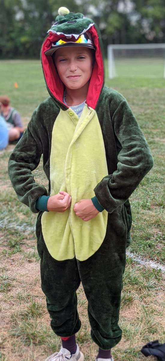 YouthfrontCamp's tweet image. We had a great start to our week last night with HYPE Olympics. There was a bunch of spirit on the field, including a dragon? #YFCampWest #Session8