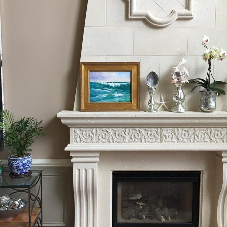 dlarsonpaints's tweet image. What’s on the mantel? Testing frames today. #framestyle #oilpaintings #oceanpaintings #livingwithart #raleighartist #coastalart #southernstyle #southernartist instagr.am/p/CC5_fWcn3uZ/