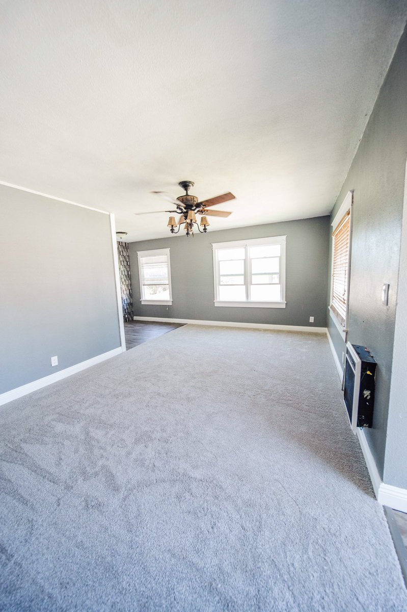 M1Dnight13's tweet photo. This house is hitting the market TODAY! DM me for a showing! 

*COMMENT, RETWEET, TAG* https://t.co/khfSQTfcrg