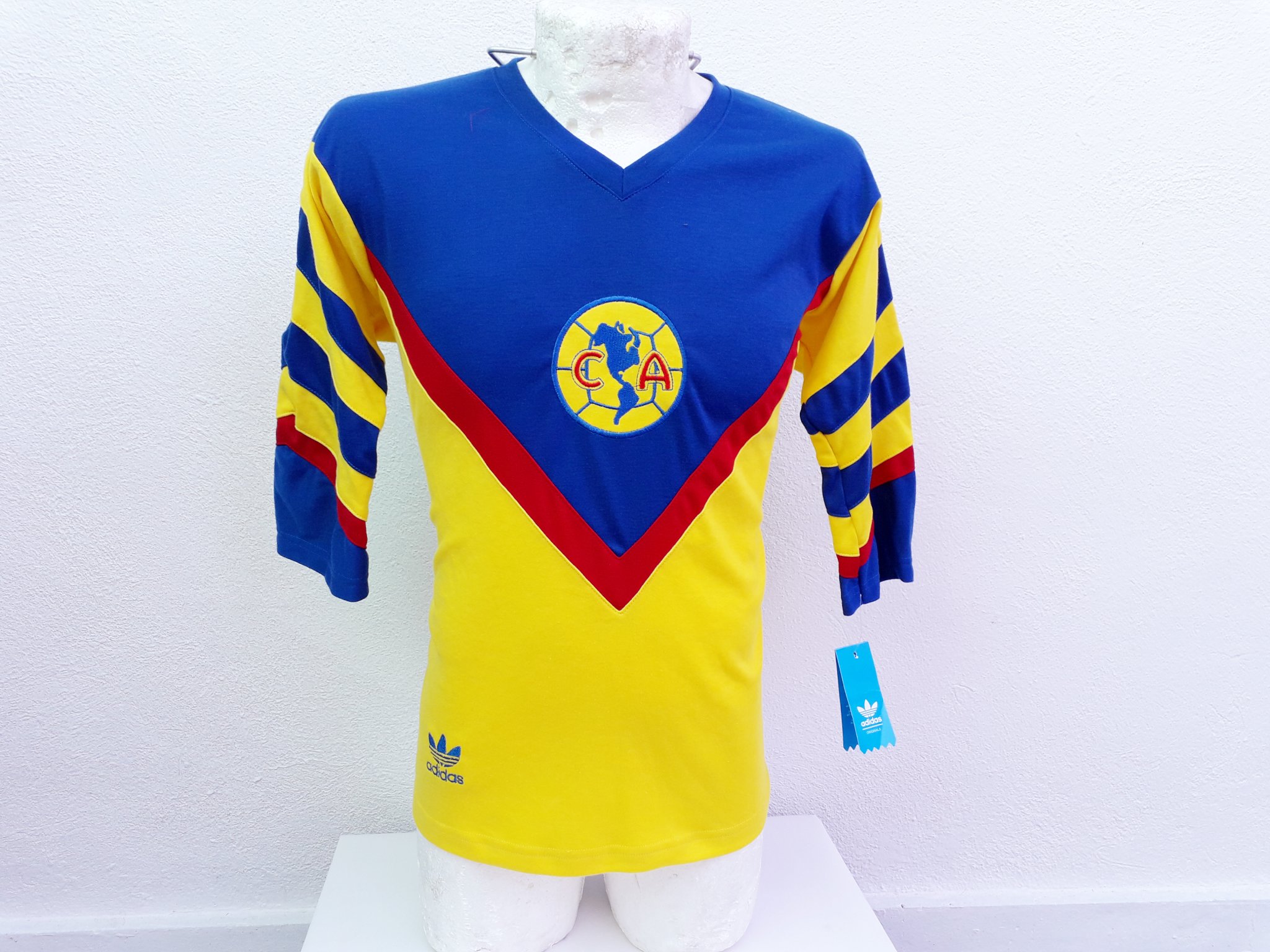 Playera shop america adidas