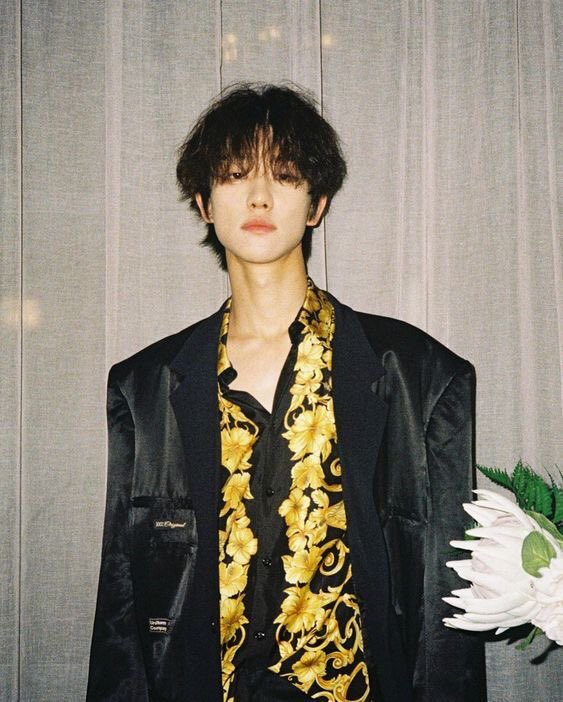 a thread of runway fashion outfits the world is not ready to see minghao in #THE8  #8fashion