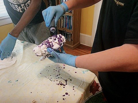 It's #TieDyeTuesday! 
.
.
.
#tiedye #tiedyetuesday #youthactivities #summer2k20 #youthemergencyshelter #safeplace #savannahga #chathamcounty #nonprofit #teenhomelessshelter #ppo #summerfun #becreative