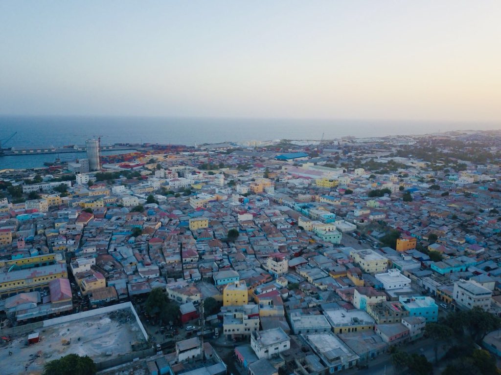 HarunMaruf's tweet photo. Hamarweyne is a magical place nonetheless! #PhotosofSomalia https://t.co/COZJsDDeR5