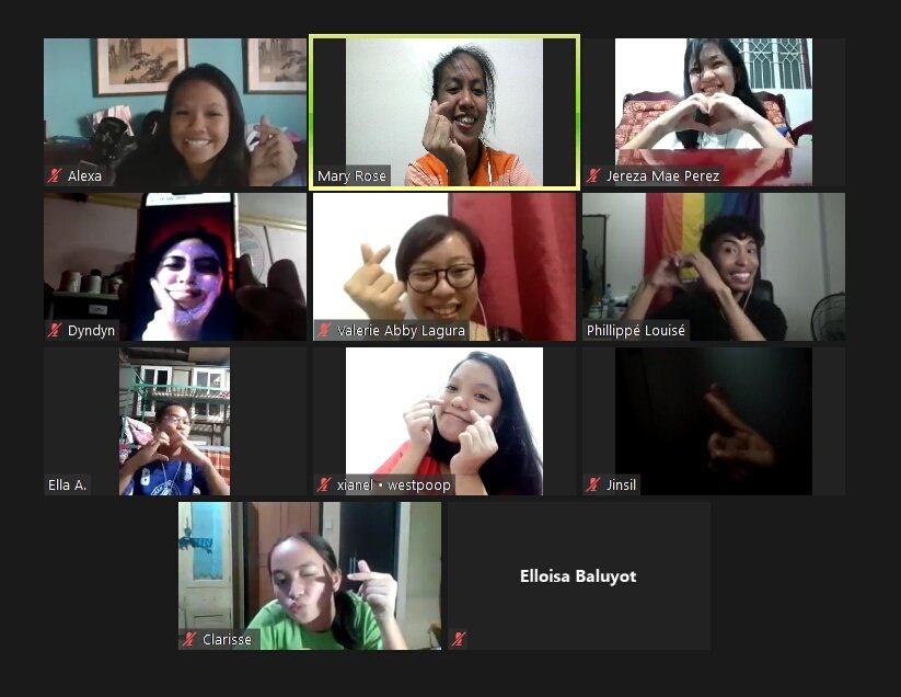 KweenPhi's tweet photo. HAPPY 2ND MONTHSARY PHI-FAM 🥳🎉

'Yung pasurprise namin sa phi-fam, nasurprise rin kami eh sino si Marcel De Alba *niremove ka tuloy* 🙈😂 pati 'yung Darren 🙈😂 HAHAHA MAMIII, ANO KAYA 'YON 😂😂😂

LOVE Y'ALL, solid 4hrs 💚💚💚

#2NDMONTHSARY
#PHINATICS
#PHIFAM https://t.co/aeb1ybbjac