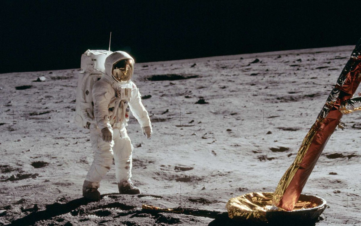 museumtoulouse's tweet photo. [SCIENCES ACTU] En vidéo : revivez les premiers pas de l'Homme sur la Lune en 4K https://t.co/tykRfe2xL0 #Aéronautique #21_juillet_1969 #1969 #Sol_lunaire #Lune #Neil_Armstrong #Buzz_Aldrin https://t.co/BVFwSrwC2P
