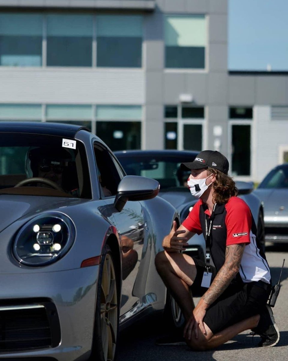NathanKelly77's tweet photo. These cars never get old #porsche911 @PorscheCanada https://t.co/5pRgCemKVg