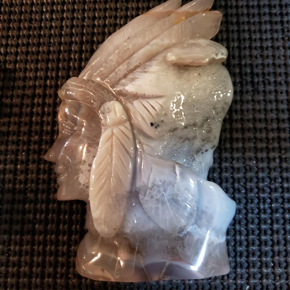 AzoniaShop's tweet image. Check out these blue lace agate carved Indian heads. these are the only 2 we have come in to yours soon. 😍😍😍

#azonia #azoniashop #shoplocal #agate #crystals #minerals #carved #Medford #NewJersey