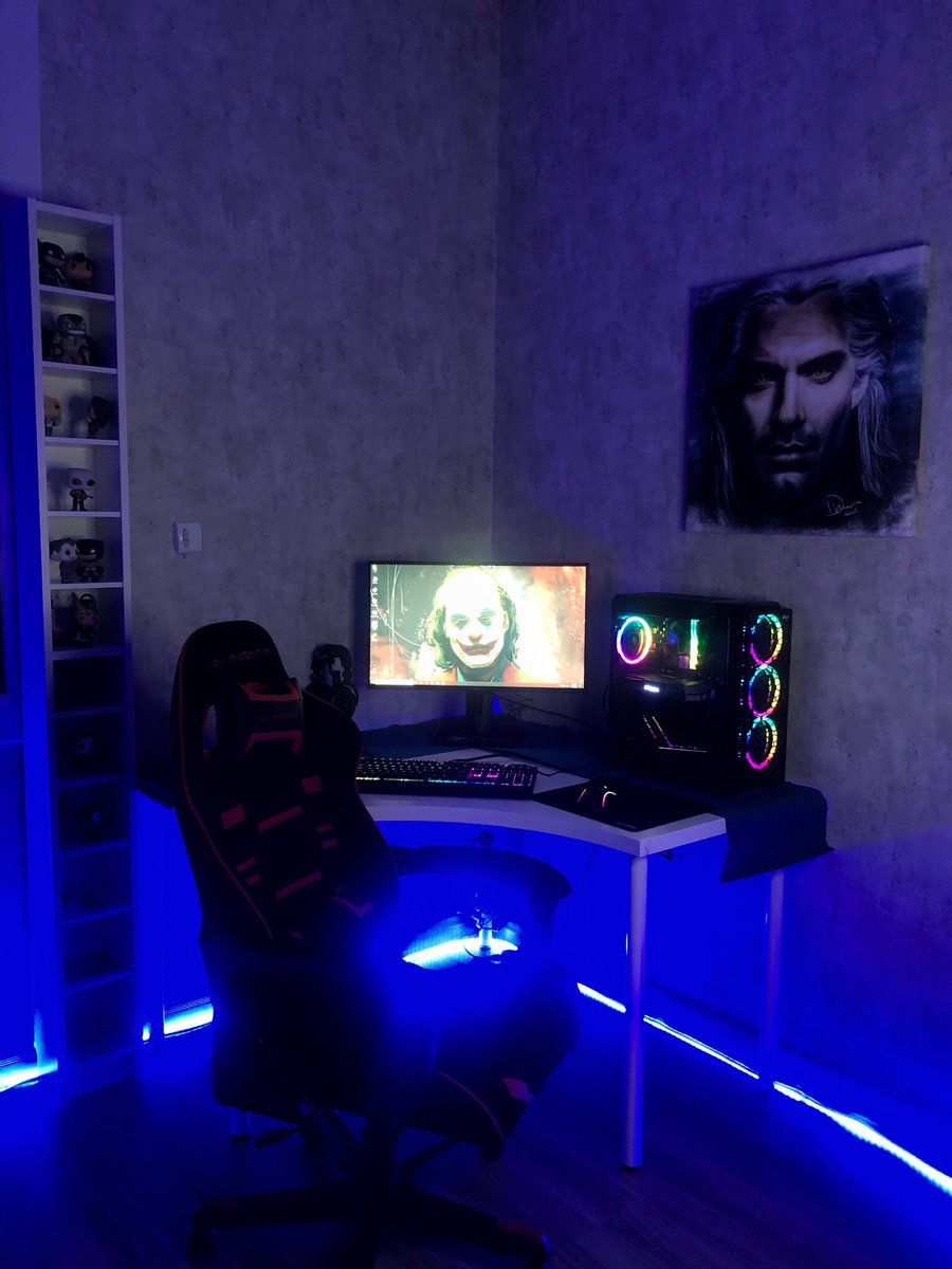 Albloushiii34's tweet image. لان اخوي الصغير ستاهل 😍