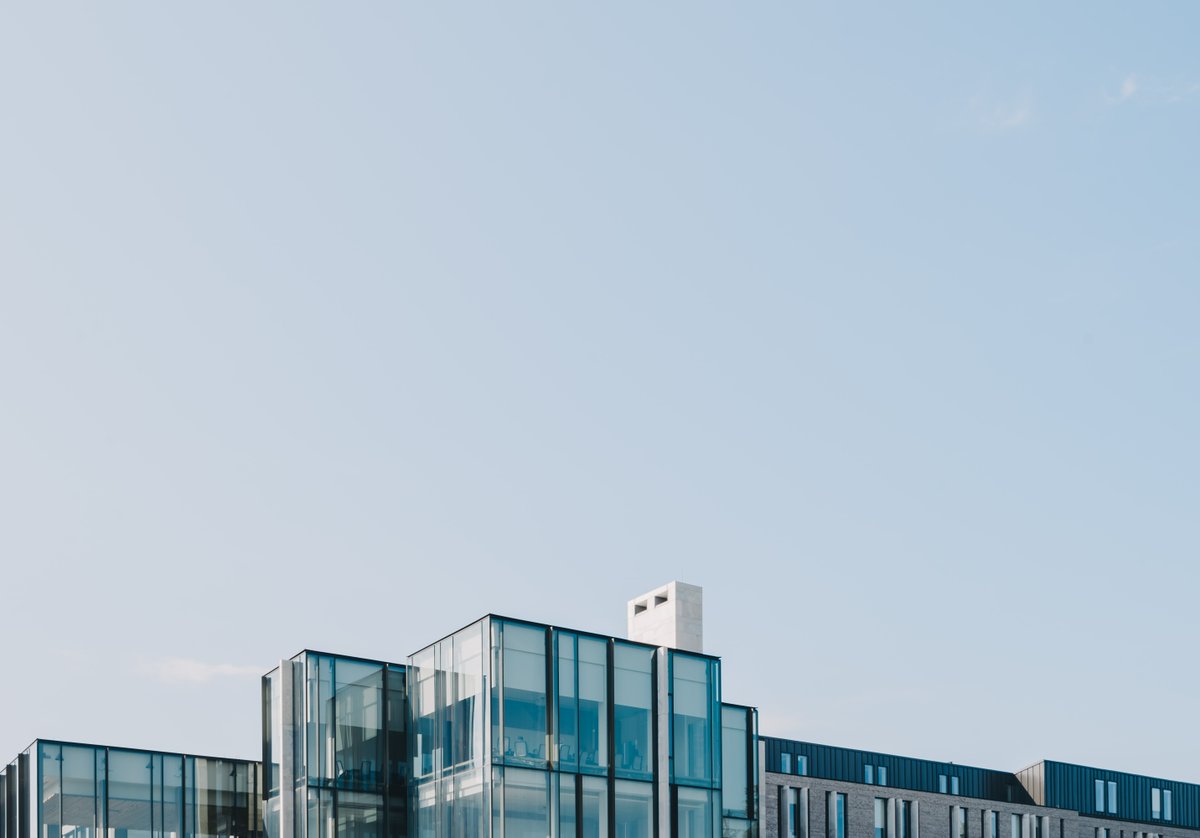 Dwell_Above's tweet photo. We offer free valuations, so if you think you have a property or plot that would benefit from one of our projects, book a valuation! Visit the link in our bio, or message us to arrange.
#freevaluation #ukproperty #ukhousingmarket #ukdeveloper #newhomes https://t.co/DVbDHxLrUx