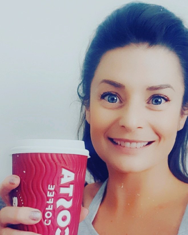 SCW1986's tweet photo. When he brings you a Costa home 😁
.
This overtired/delusional gal is happy happy now 😍🤸‍♀️ https://t.co/euJ1ZllVTF