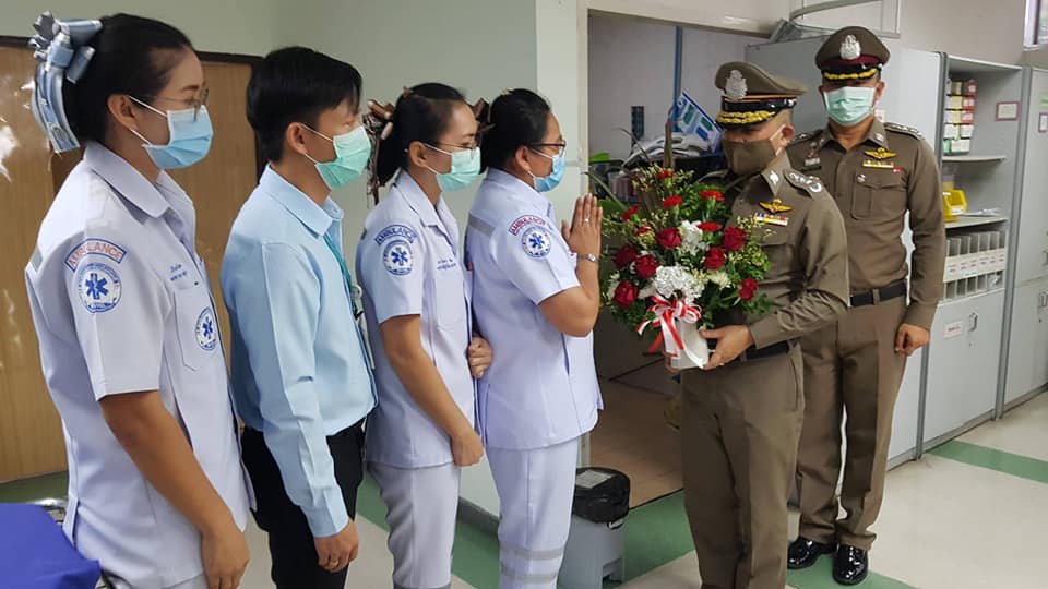โฆษกสำนักงานตำรวจแห่งชาติ รุดทำความเข้าใจแพทย์พยาบาล กรณีเหตุความรุนแรงที่เกิดในสถานพยาบาล ยืนยันดำเนินคดีเฉียบขาด มิให้เป็นเยี่ยงอย่าง ow.ly/OtcB50AE5C8